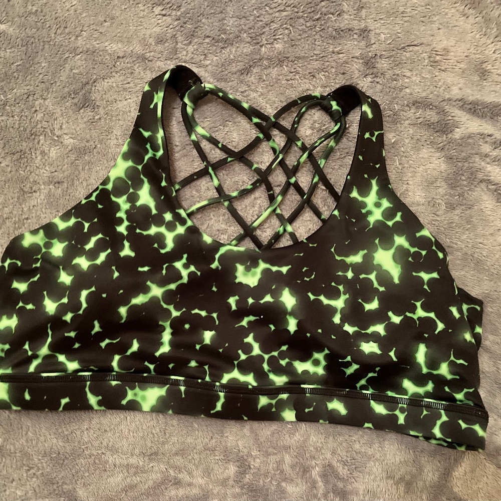 CVG XXL green and black bra Constantly Varied Gear